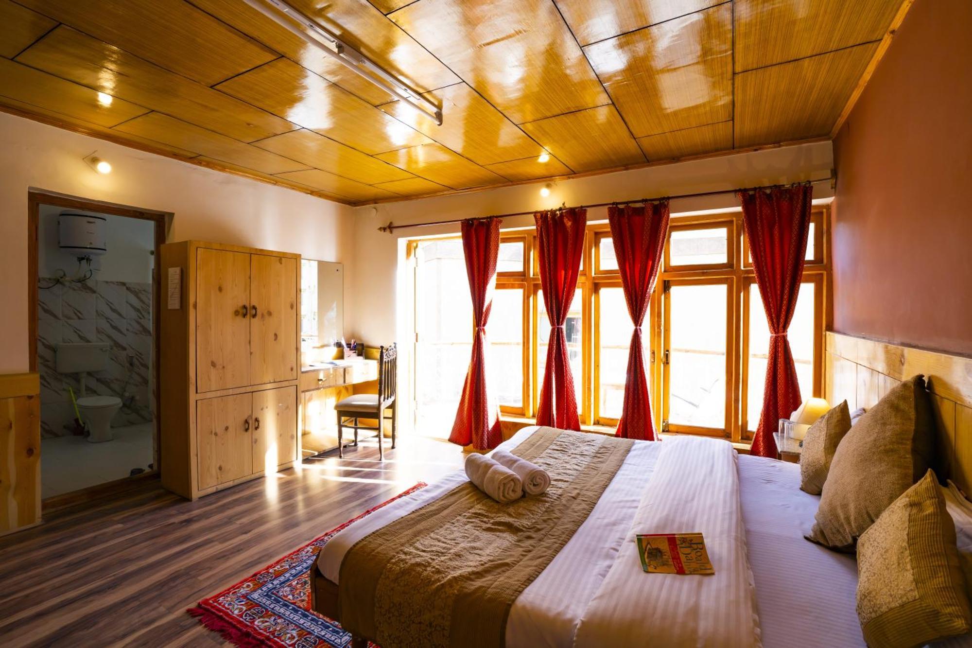 Rainbow Holiday Home Leh Exterior photo